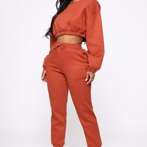 Comfy Rust Orange Set.